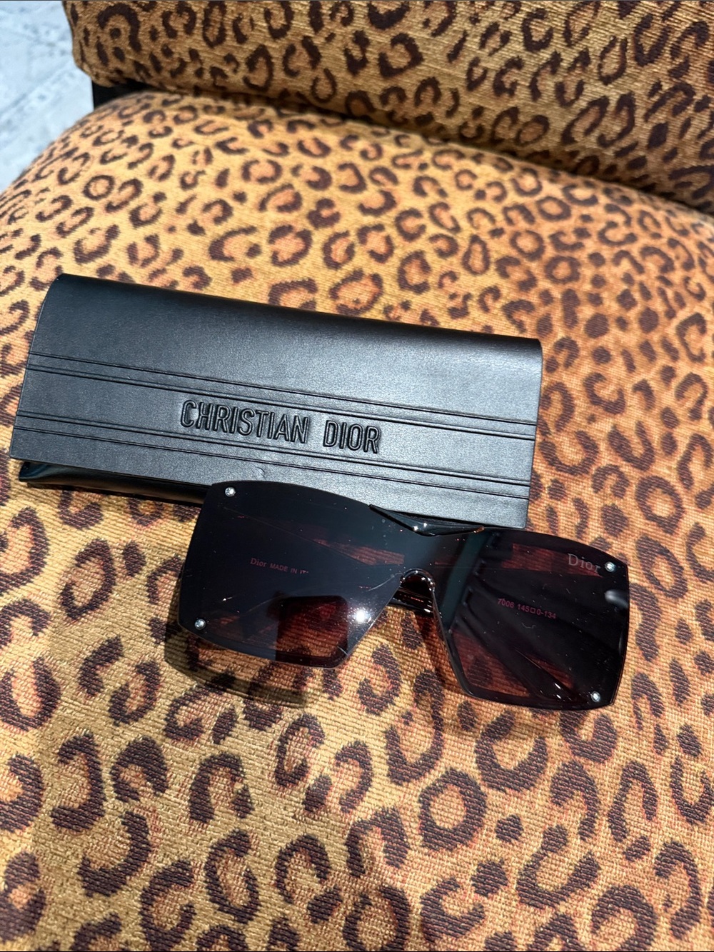 NEW Fashion Sunnies